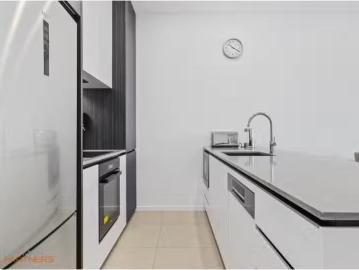 Cheap 8/2 Light Street, Griffith Apartment for rent Listed by.