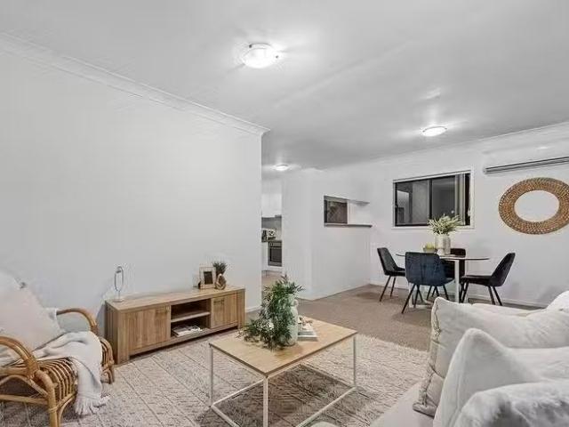 For Rent! 8/35 Tenby Street, Mount Gravatt, QLD 4122