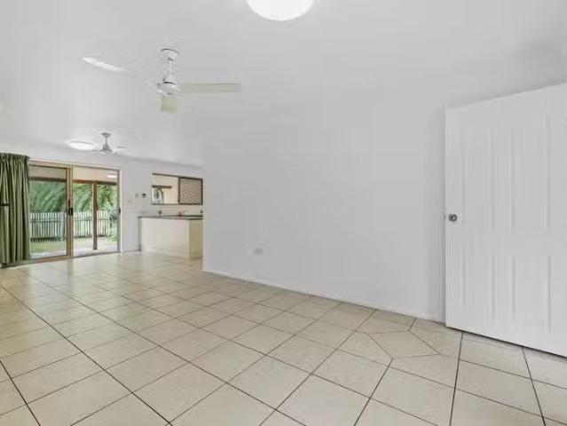 Nice 8/333 Balaclava Street, FRENCHVILLE, QLD 4701 House for.