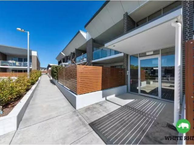 Nice 8/47 Mowatt Street, Queanbeyan East Apartment for rent L.