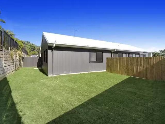 Cozy 84 Palm Forest Circuit, Forest Glen, QLD 4556