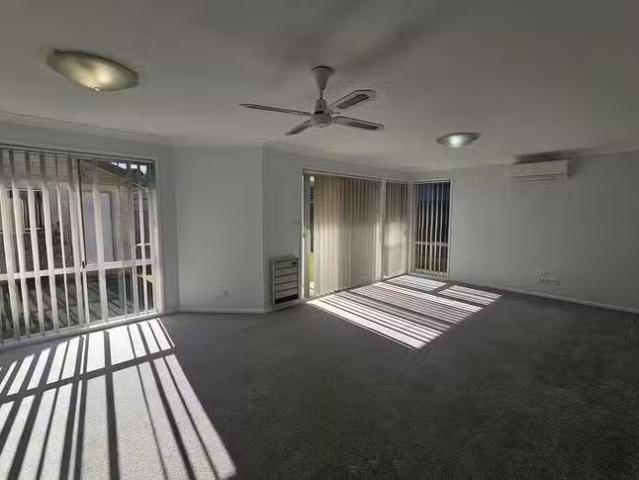 Just in! 8/50 52 Hillcrest Avenue, South Nowra, NSW 2541