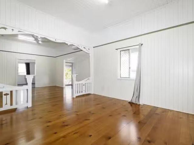 Unique 87 Branyan Street, Svensson Heights, QLD 4670