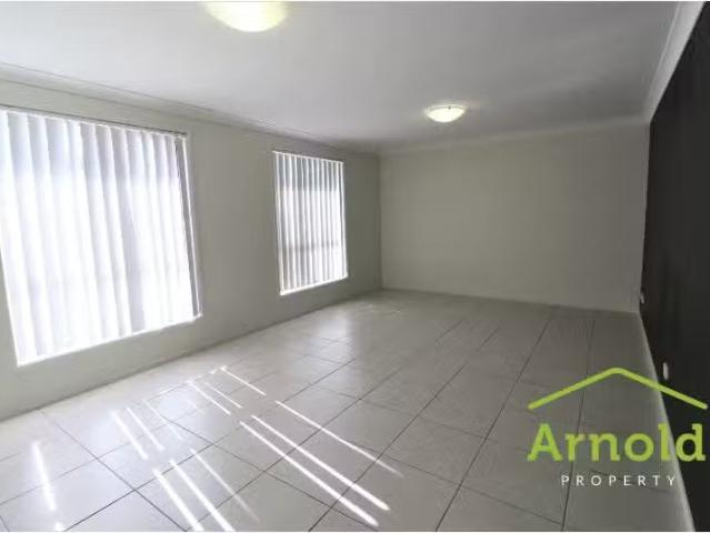 For Rent! 8 Undercliff Street, CLIFTLEIGH House for rent List.