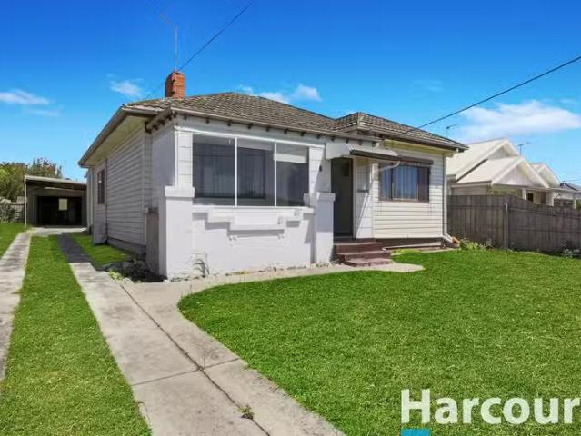 Just in! 8 View Street, MOE, VIC 3825 House for Rent