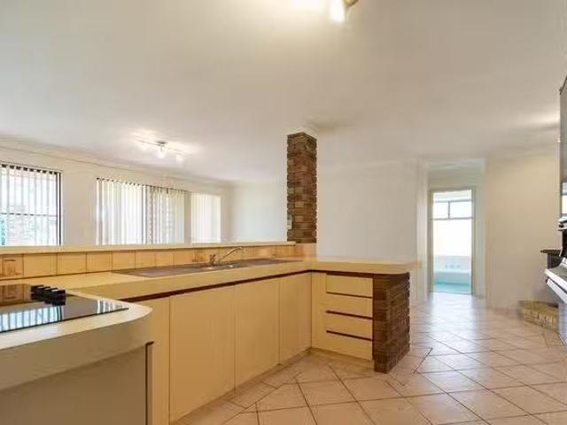 For Rent! 8 Bellanger Drive, Beldon, WA 6027