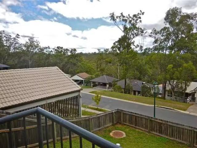 Deal! 8 Figbird Close, Goodna, QLD 4300