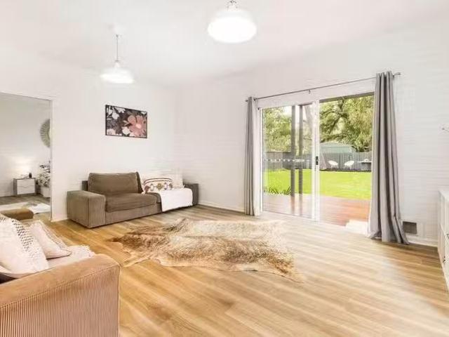 For Rent! 8 Heatherbank Terrace, Stonyfell, SA 5066