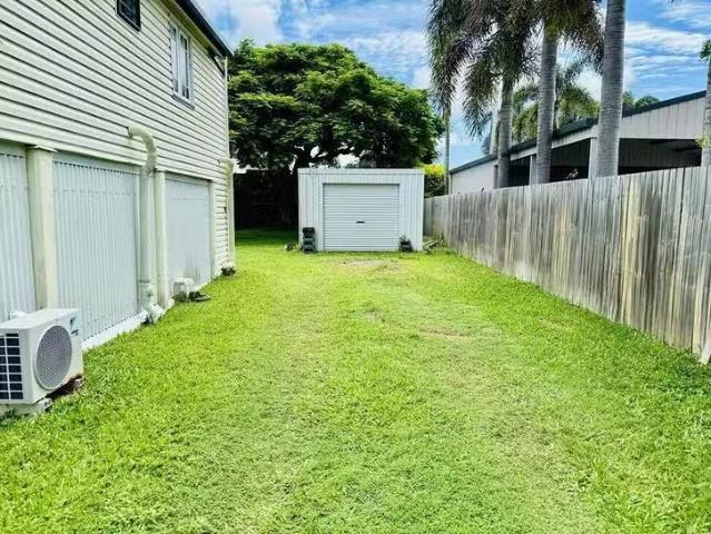 Deal! 8 Lloyd Street, West Mackay, QLD 4740