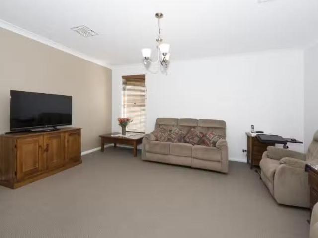 Unique 8 partson Court, Mudgee House for rent Listed by Georg.