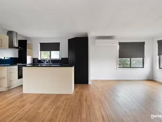 Cheap 8 Pelissier Court, SOMERSET, TAS 7322 House for Rent