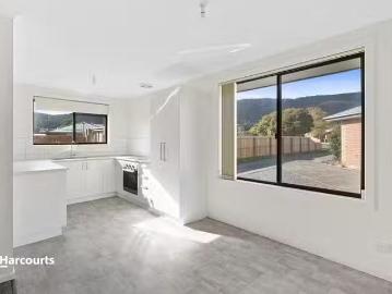 Rental! 8B Acacia Street, Huonville, TAS 7109