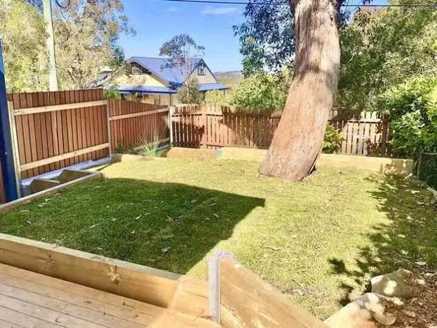 Just in! 8B Nargong Road, Allambie Heights, NSW 2100