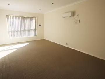 Just in! 8C Eckley Street, Gungahlin, ACT 2912