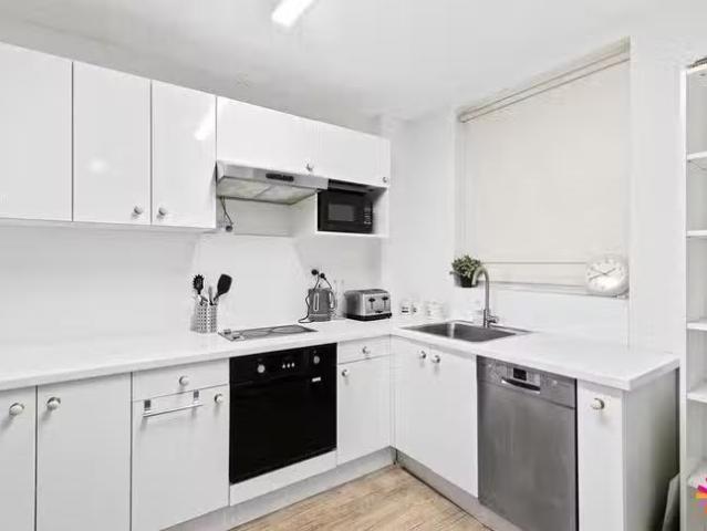 Cozy 9/144 Mill Point Road, South Perth, WA 6151