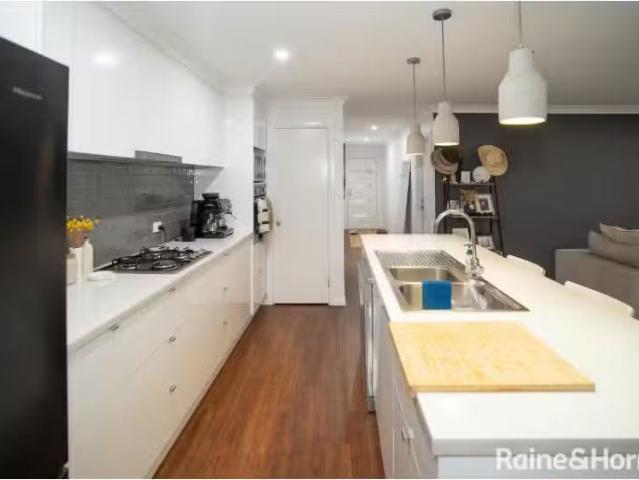 Rental! 91 Barmedman Avenue, GOBBAGOMBALIN House for rent Lis.