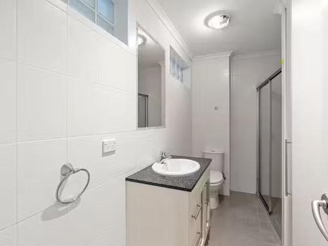 Cheap 92/68 Hardwick Crescent, Holt, ACT 2615