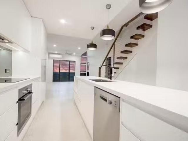 For Rent! 92 Osborne Circuit, Maroochydore, QLD 4558