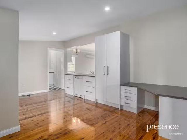 Unique 92 Myall Road, Cardiff, NSW 2285
