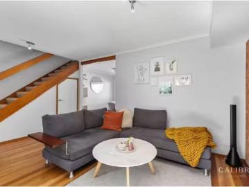 Charming 9/35 Clyde Road, Herston Townhouse for rent Listed b.