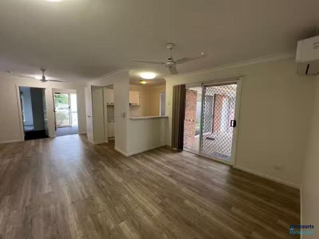 Nice 93 Dove Tree Crescent, SINNAMON PARK, QLD 4073 House fo.