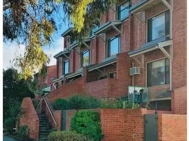 Rental! 9/55 Mackinnon Parade, North Adelaide Apartment for re.