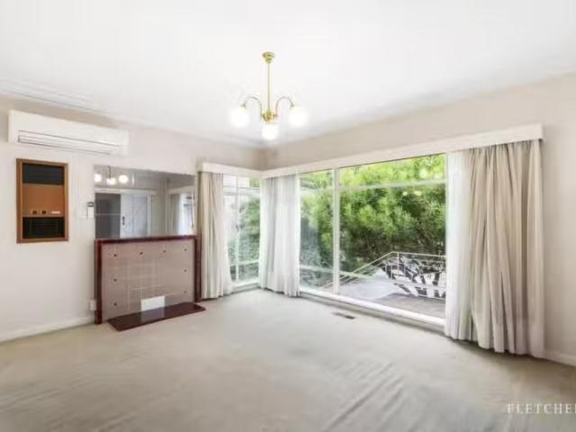 Just in! 99 Bulleen Road, Balwyn North VIC 3104 House Auction
