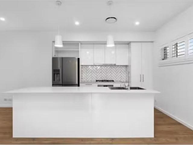 Charming 9 Thornbill St, Wongawilli House for rent Listed by.