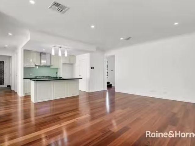 Rental! 9 Fraser Avenue, Felixstow, SA 5070