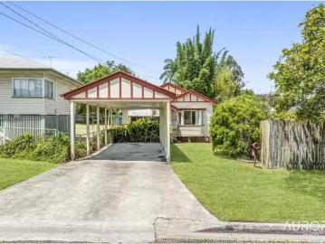 Just in! 9 Morehead Avenue, Norman Park House for rent Listed.