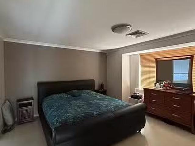Deal! 9 Pomera Drive, Byford, WA 6122