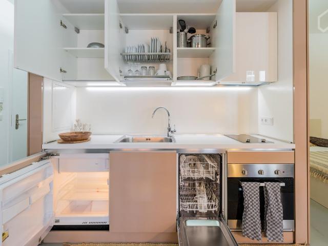 New & cozy studio apartment in the center of Friedrichshain Berlin, Berlin Amsterdam Apartments for Rent