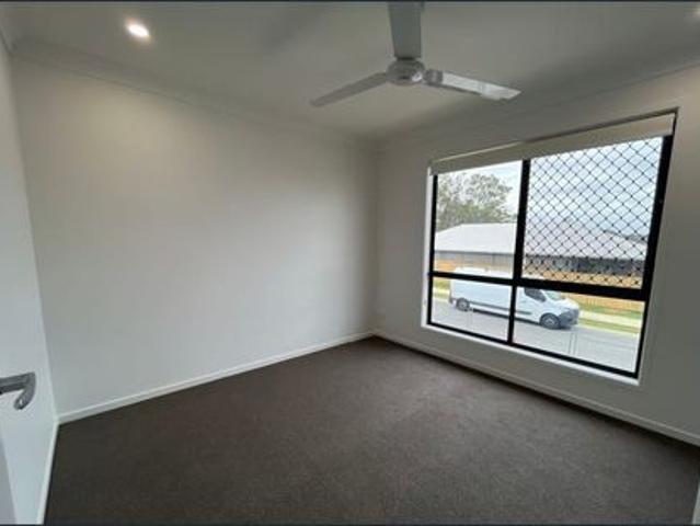 New Complex with spacious 4 Bedroom Townhouses