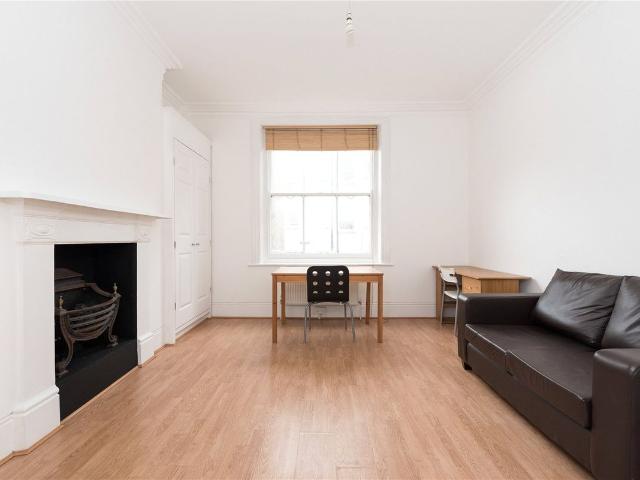 New Cavendish Street, Fitzrovia, London W1W, 4 bed flat to rent, £5,200 pcm | PrimeLocation