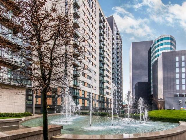 New Century Park, Manchester, Greater Manchester M4, 1 bed flat to rent, £1,050 pcm | PrimeLocation