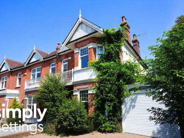 New Church Road, Hove BN3, 2 bed maisonette to rent, £1,800 pcm | PrimeLocation