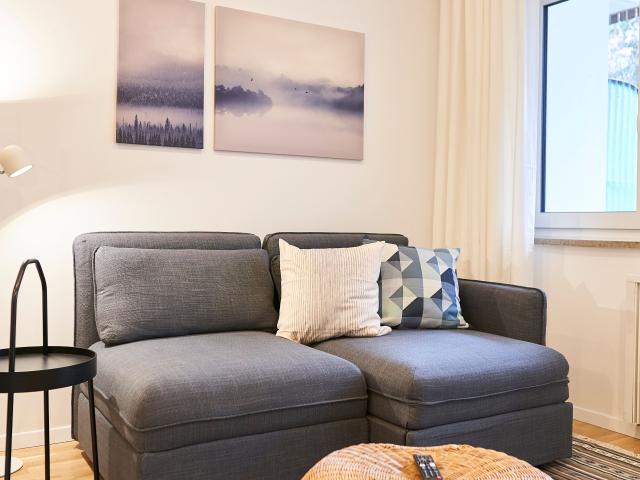 New charming 1 bedroom business apartment in Stuttgart Mitte with balcony