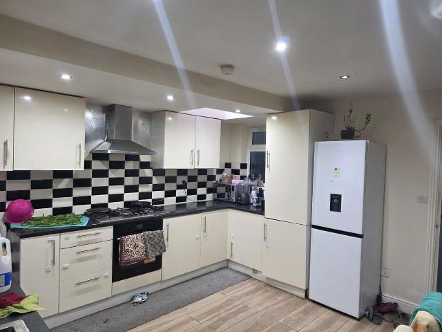 New City Road, London E13, 4 bed terraced house to rent, £3,300 pcm | PrimeLocation