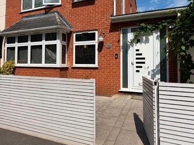 New City Road, London, E13 5 bed terraced house to rent £3,250 pcm £750 pw