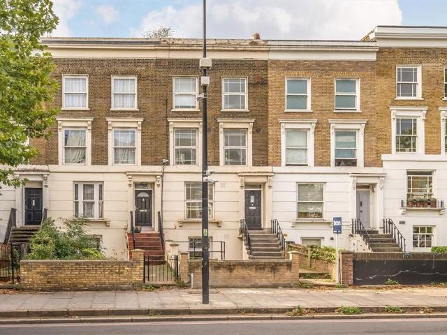 New Cross Road, London SE14 6 bed terraced house to rent £4,000 pcm £923 pw