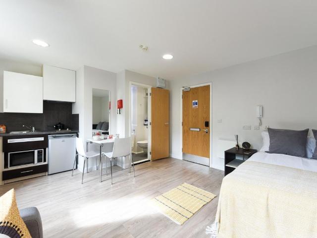 New Cut Road, Swansea SA1, 1 bed flat to rent, £724 pcm | PrimeLocation