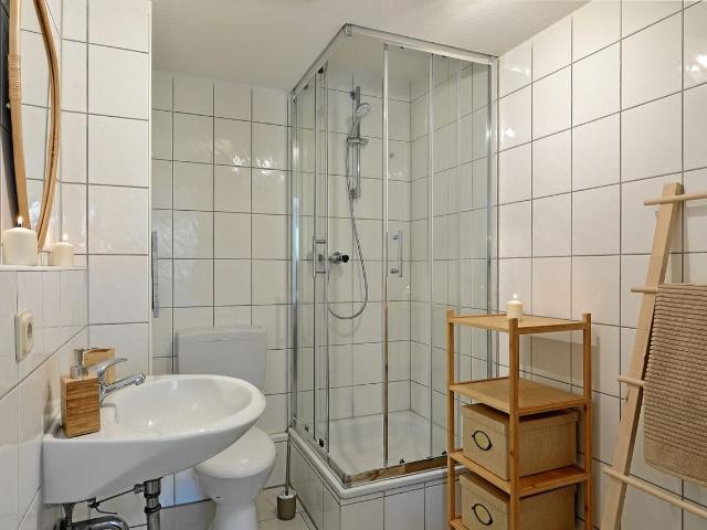 New, cute suite in Düsseldorf, Dusseldorf Amsterdam Apartments for Rent