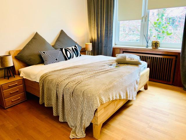 New and awesome studio Köln, Koln Amsterdam Apartments for Rent