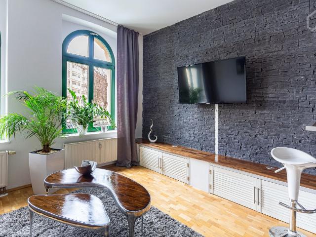 New and bright studio best location in town, Leipzig Amsterdam Apartments for Rent