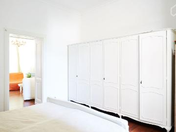 New and great flat located in Köln, Koln Amsterdam Apartments for Rent