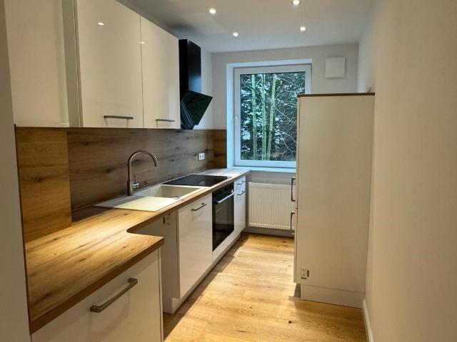 New and perfect suite with private terrace in central Hannover, Hannover Amsterdam Apartments for Rent
