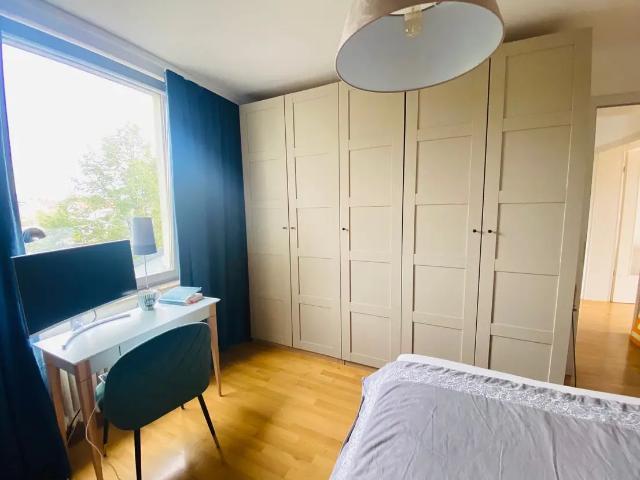 New and tastefully renovated furnished 2 room apartment with far view and balcony