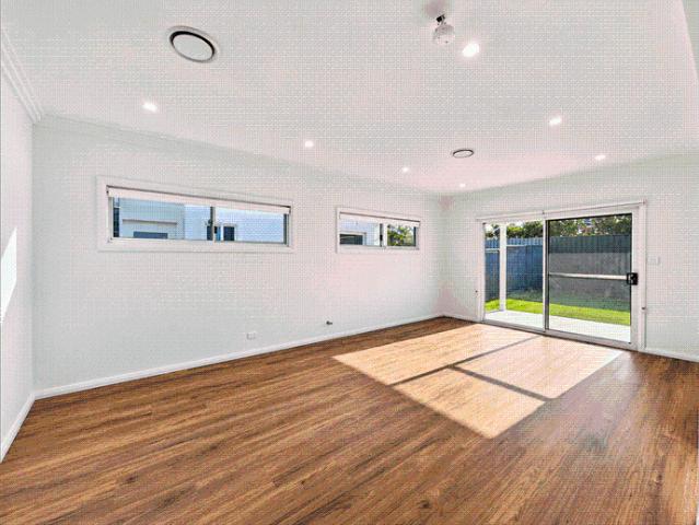 New Architect Designed Home 4 Bedrooms, 2 Bathrooms, Ducted Air Con, Butlers Pantry, Alfresco, Garage
