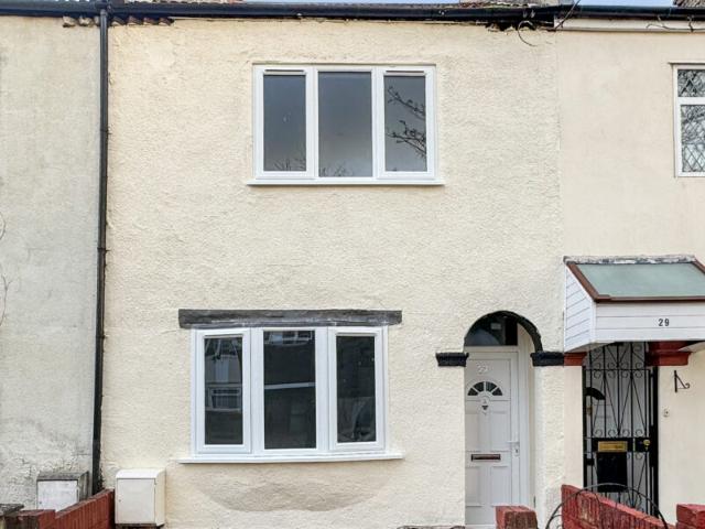 New Barn Street, London, E13 8JZ 40215 sbliving | sbliving