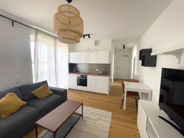New, bright & modern 2 room apartment with balcony & private parking space in Hanover, near MHH, Hannover Amsterdam Apartments for Rent